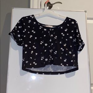Flower black short sleeve top